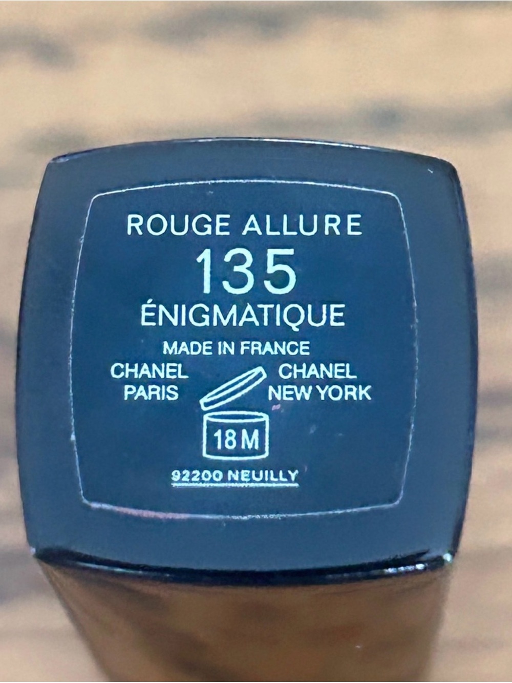 CHANEL Rouge Allure 135 Enigmatique Rare Discontinued Lipstick - Picture 3 of 6